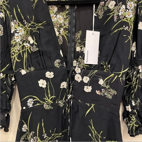 NWOT Reformation Laurelei Mini Dress, Veuve